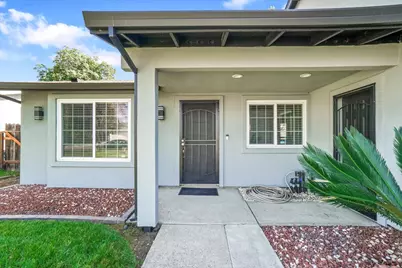 23 Dempster Court, Sacramento, CA 95823 - Photo 2