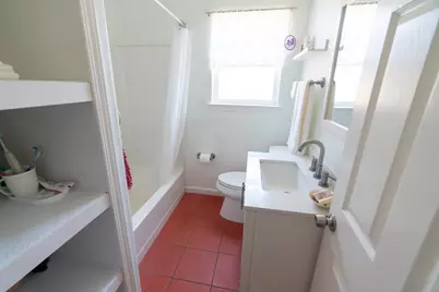 5223 15th Avenue, Sacramento, CA 95820 - Photo 18