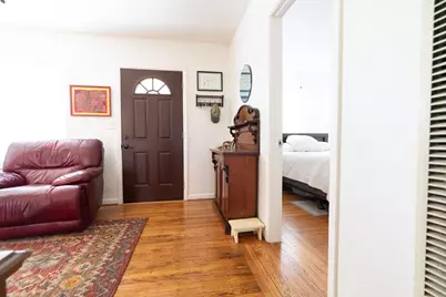 5223 15th Avenue, Sacramento, CA 95820 - Photo 4