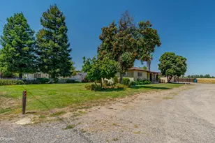 2029 W State Hwy 140, Merced, CA 95341 - Photo 6
