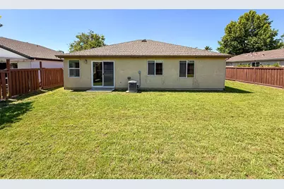 1572 Minories Drive, Plumas Lake, CA 95961 - Photo 40