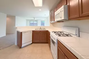 1572 Minories Dr, Plumas Lake, CA 95961 - Photo 14