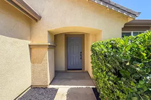 1572 Minories Dr, Plumas Lake, CA 95961 - Photo 8