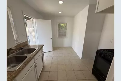 129 N Park Avenue, Fresno, CA 93701 - Photo 20