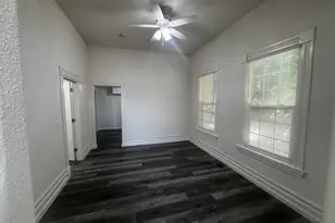 129 N Park Ave, Fresno, CA 93701 - Photo 10