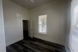 129 N Park Ave, Fresno, CA 93701 - Photo 10