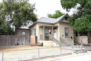 129 N Park Ave, Fresno, CA 93701 - Photo 2