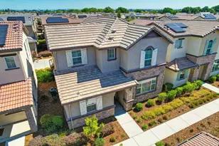 10789 Portico Cir, Rancho Cordova, CA 95670 - Photo 2