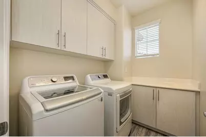 10789 Portico Circle, Rancho Cordova, CA 95670 - Photo 14