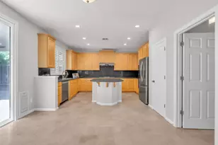 2512 Mabry Dr, Sacramento, CA 95835 - Photo 24
