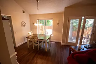 20 Coyle Creek Cir, Fair Oaks, CA 95628 - Photo 8