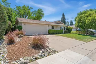 10404 River Wood Way, Rancho Cordova, CA 95670 - Photo 2