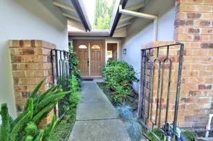 6716 Ellsworth Cir, Fair Oaks, CA 95628 - Photo 2