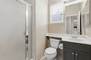 242 Greenhouse Way, Turlock, CA 95382 - Photo 18