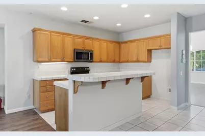 242 Greenhouse Way, Turlock, CA 95382 - Photo 12