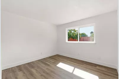 8404 Sunrise Woods Way, Sacramento, CA 95828 - Photo 16