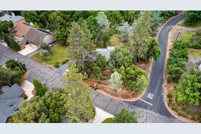 12711 Cresthaven Drive, Groveland, CA 95321 - Photo 32