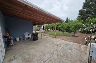 933 Meadow View Dr, Galt, CA 95632 - Photo 22
