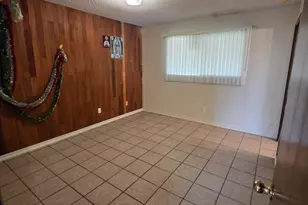 933 Meadow View Dr, Galt, CA 95632 - Photo 18