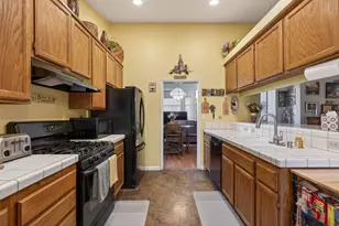 9136 Palmerson Dr, Antelope, CA 95843 - Photo 18