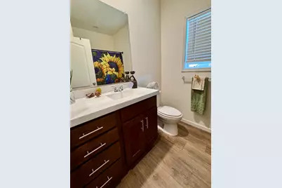 E Grant Line Road #16, Tracy, CA 95376 - Photo 12