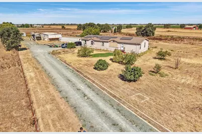 26001 N Dustin Road, Acampo, CA 95220 - Photo 2