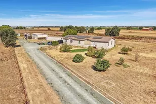 26001 N Dustin Rd, Acampo, CA 95220 - Photo 2