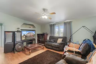 26001 N Dustin Rd, Acampo, CA 95220 - Photo 14