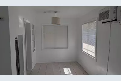 3878 17th Avenue, Sacramento, CA 95820 - Photo 14