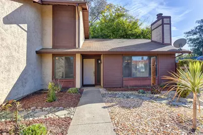 1950 Klamath River Drive, Rancho Cordova, CA 95670 - Photo 2