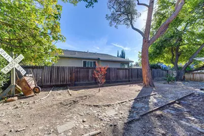 1950 Klamath River Drive, Rancho Cordova, CA 95670 - Photo 28