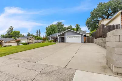 8201 War Horse Court, Orangevale, CA 95662 - Photo 4