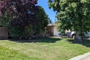 2052 Delma Way, Sacramento, CA 95825 - Photo 2