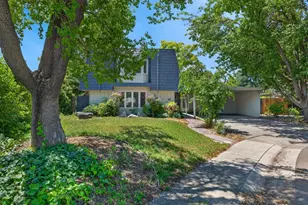 672 Flamenco Pl, Davis, CA 95616 - Photo 2