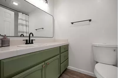 2250 Scarborough Dr #18, Lodi, CA 95240 - Photo 14