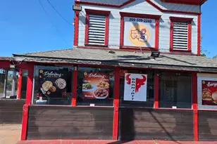 1945 S El Dorado St, Stockton, CA 95206 - Photo 2