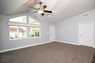 Redcoat Ln, Sacramento, CA 95827 - Photo 12