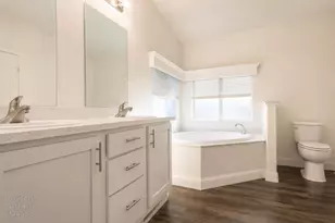 Redcoat Ln, Sacramento, CA 95827 - Photo 16