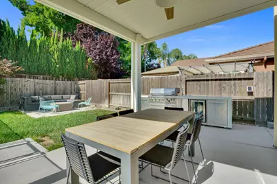 714 Jesse Martinez Drive, Tracy, CA 95304 - Photo 34