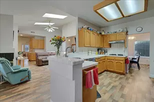 1672 Jamie Dr, Yuba City, CA 95993 - Photo 10