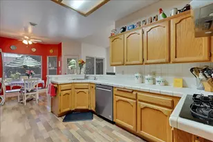 1672 Jamie Dr, Yuba City, CA 95993 - Photo 6