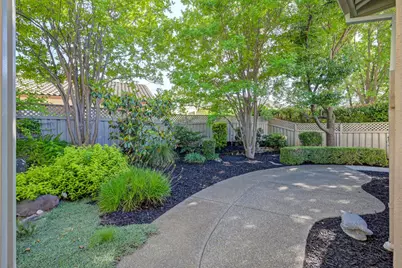 325 Roundhill Court, Roseville, CA 95747 - Photo 56