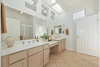 325 Roundhill Court, Roseville, CA 95747 - Photo 38