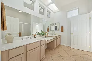 325 Roundhill Ct, Roseville, CA 95747 - Photo 38