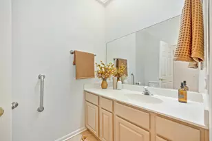 325 Roundhill Ct, Roseville, CA 95747 - Photo 42