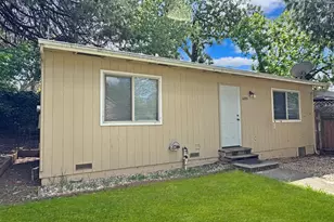 609 Kechely Ct, Grass Valley, CA 95945 - Photo 2