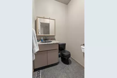 10550 E Kettleman Lane, Lodi, CA 95240 - Photo 30