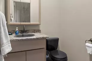 10550 E Kettleman Ln, Lodi, CA 95240 - Photo 30
