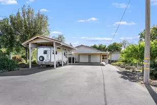 10550 E Kettleman Ln, Lodi, CA 95240 - Photo 32