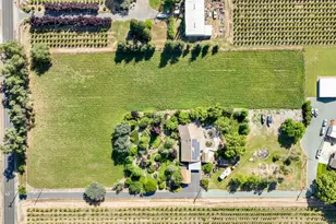 10550 E Kettleman Ln, Lodi, CA 95240 - Photo 8